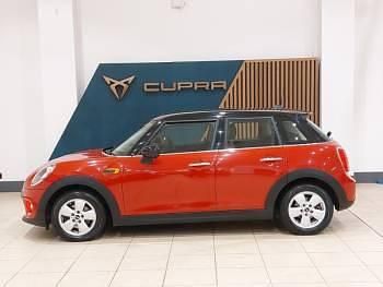 Used Mini Cooper D 116 HP (85 kW) 2017 Red Hatchback