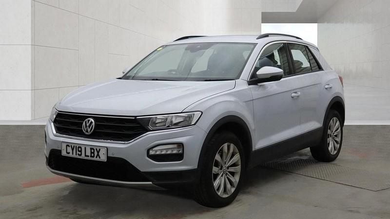 Used VW T-Roc SE 115 HP (84 kW) 2019 White silver SUV