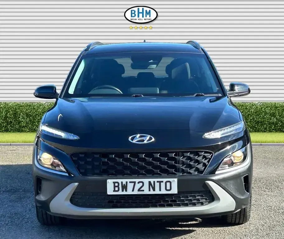 Used Hyundai Kona SE 120 HP (88 kW) 2023 Abyss black SUV