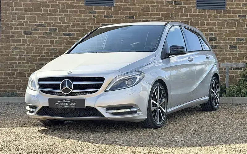 Used Mercedes B180 109 HP (80 kW) 2014 Hatchback