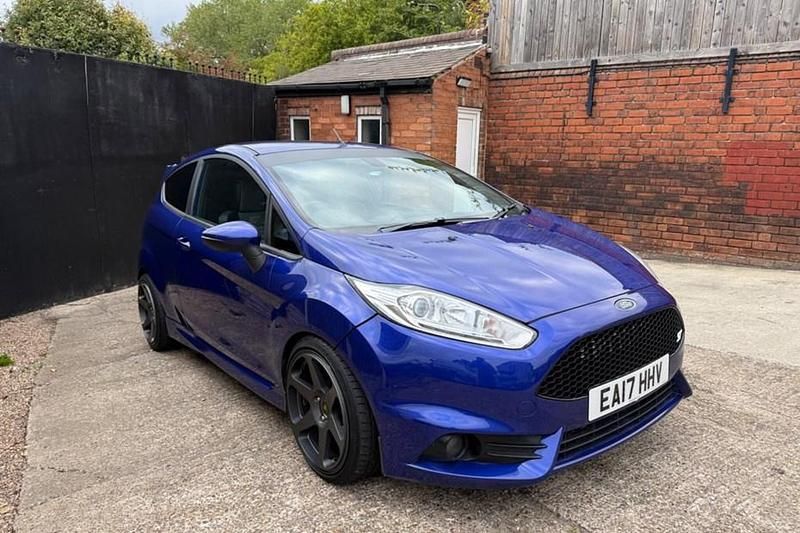 Blue Used 2017 Ford Fiesta ST Hatchback | £6,990 (Fair price) - Image 1/1