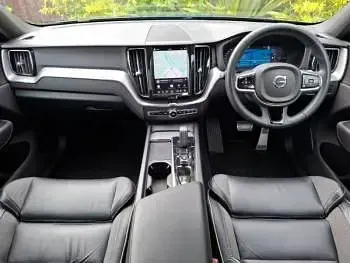 Used Volvo XC60 R-Design 340 HP (250 kW) 2021 Blue SUV