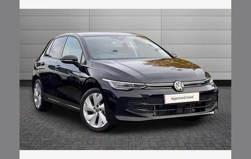 Grenadilla black New 2025 VW Golf VIII Match Hatchback | £30,350 (A bit pricey) - Image 1/3