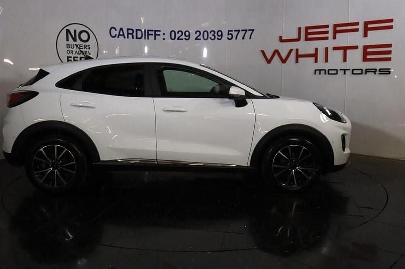 Used Ford Puma Titanium 125 HP (91 kW) 2022 White SUV