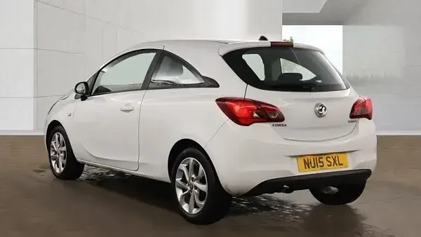 Used Vauxhall Corsa Excite 2015 White Hatchback