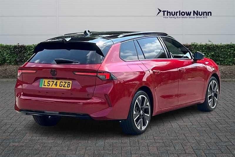 Used Vauxhall Astra Ultimate 114 kW (156 HP) 2024 Red Estate