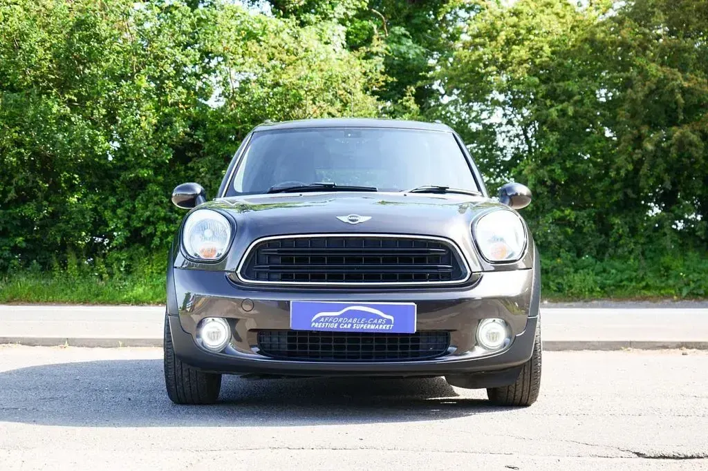 Used Mini Cooper Countryman 122 HP (89 kW) 2015 Grey SUV
