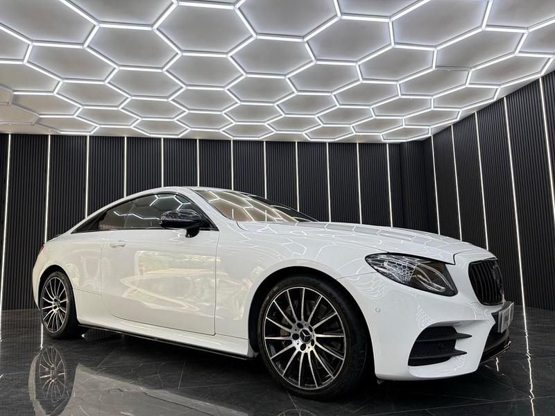Used Mercedes E300 AMG line 245 HP (180 kW) 2018 White Coupe