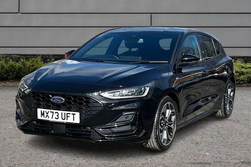 Used Ford Focus ST-Line X 123 HP (90 kW) 2023 Black Hatchback