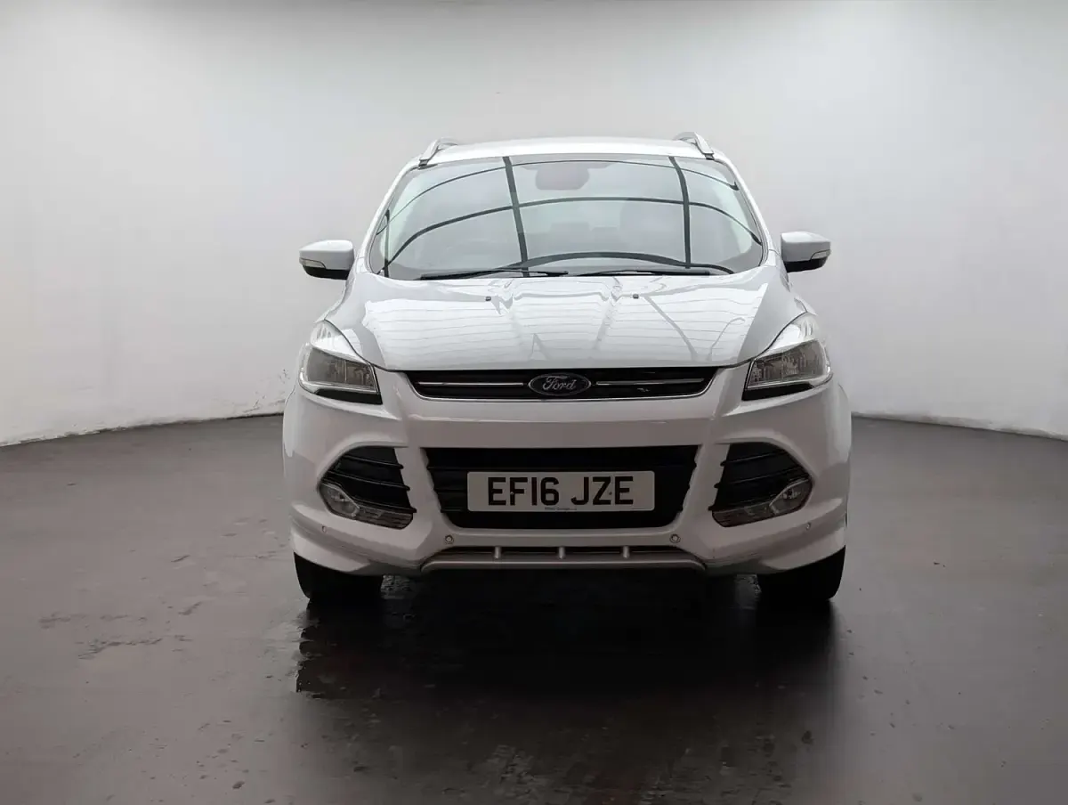 Used Ford Kuga Sport 180 HP (132 kW) 2016 White SUV