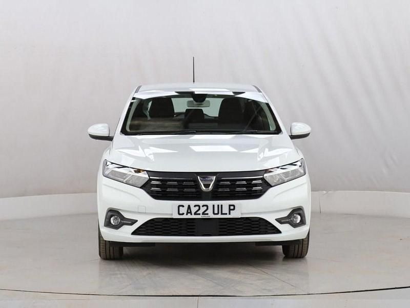 Used Dacia Sandero Comfort 91 HP (66 kW) 2022 White Hatchback