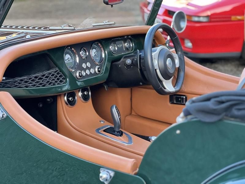 Used Morgan Plus 334 HP (245 kW) 2020 Green Cabriolet