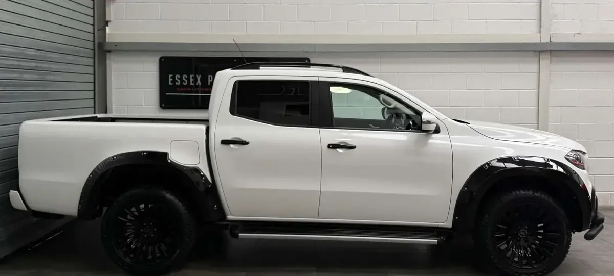 Used Mercedes X250 Progressive 190 HP (139 kW) 2019 White Pickup