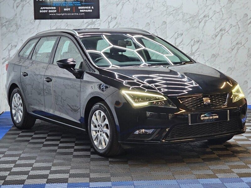 Black Used 2015 Seat Leon Sport Estate | £4,650 (Fair price) - Image 1/2