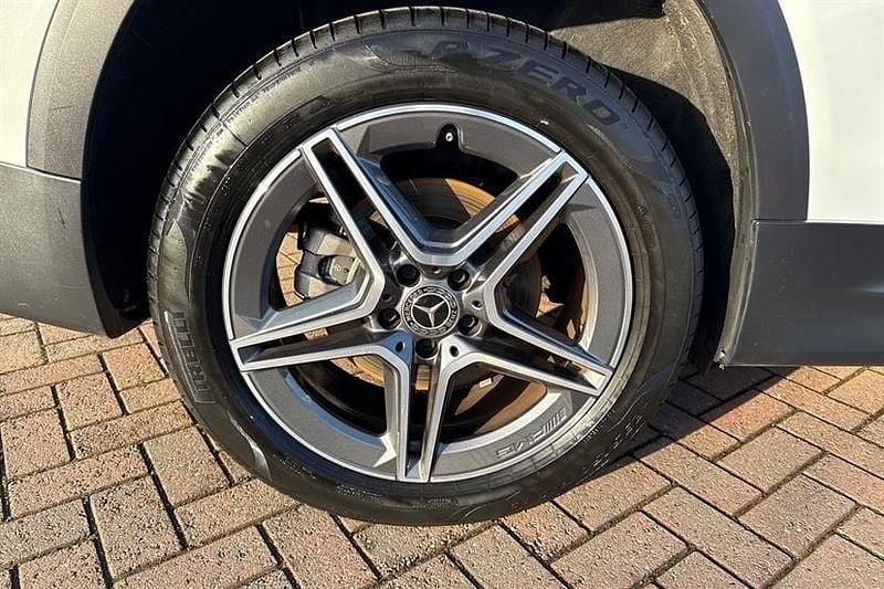 Used Mercedes GLB220 Executive 190 HP (139 kW) 2024 White SUV