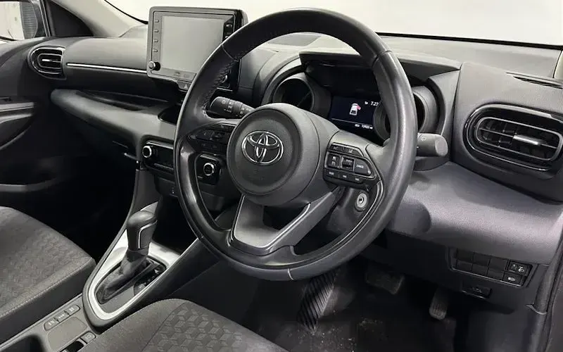 Used Toyota Yaris Design 116 HP (85 kW) 2023 Grey Hatchback