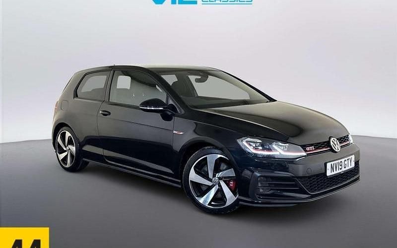 Used VW Golf VII GTI 245 HP (180 kW) 2019 Hatchback