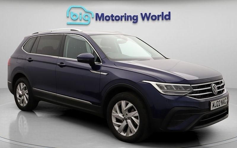 Used 2024 VW Tiguan Allspace Life SUV | £24,800 (Good price) - Image 1/4