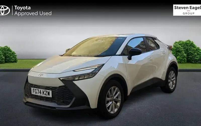 Usado Toyota C-HR 140 HP (102 kW) 2026 SUV