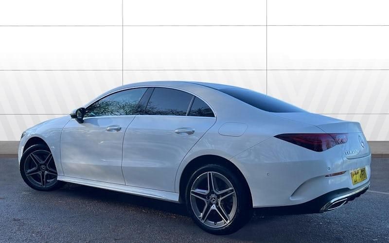 Used Mercedes CLA250e Executive 218 HP (160 kW) 2024 White Sedan