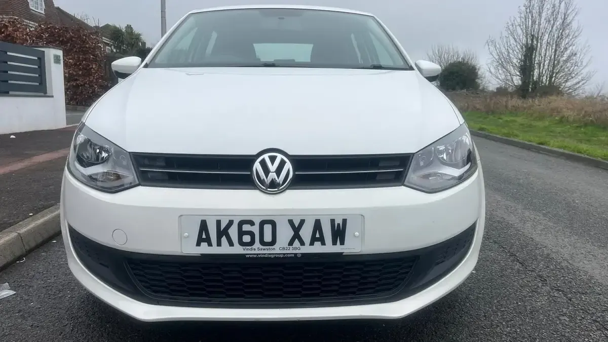 Used VW Polo SE 85 HP (62 kW) 2010 White Hatchback