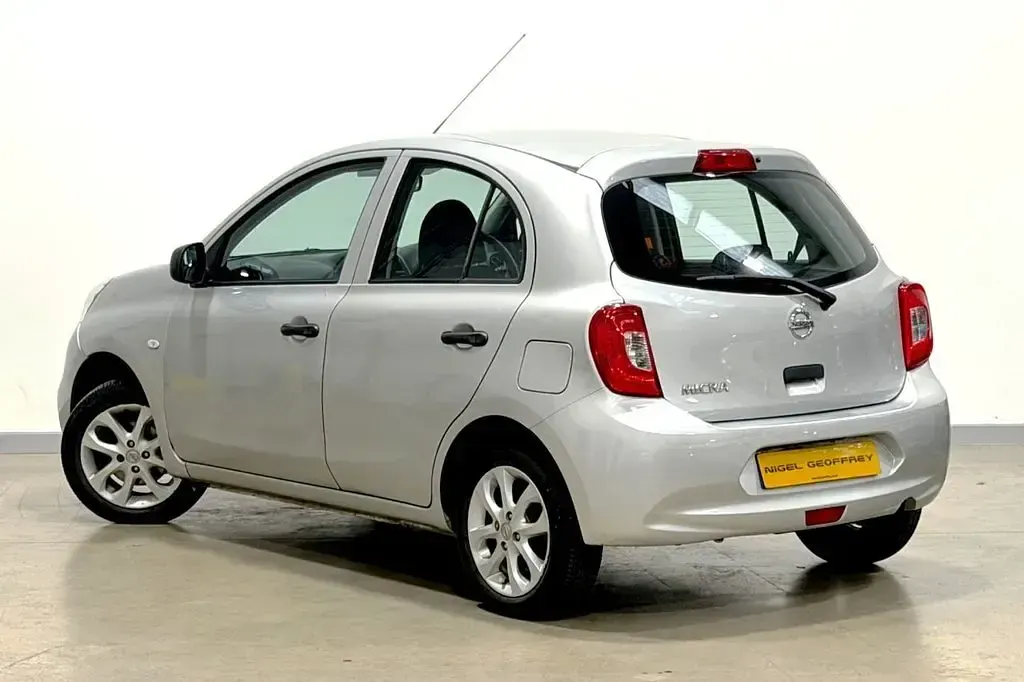 Used Nissan Micra 80 HP (58 kW) 2017 Silver Hatchback