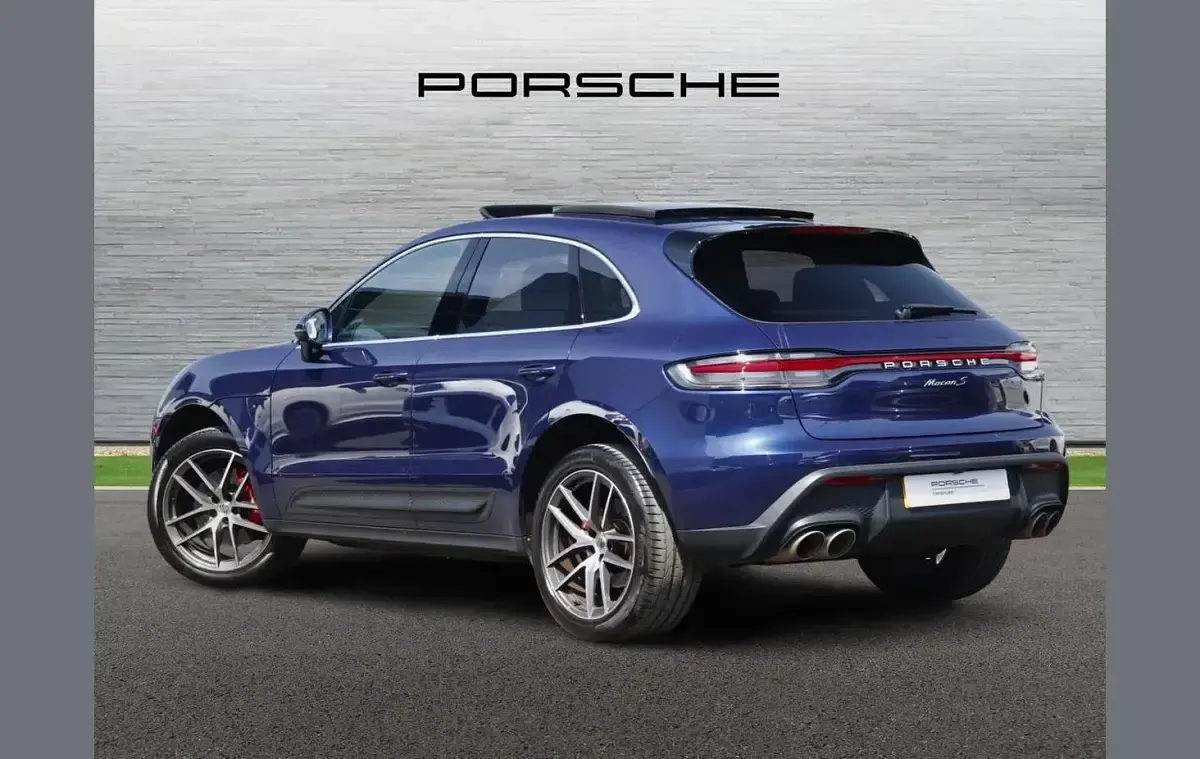 Used Porsche Macan S 374 HP (275 kW) 2024 Blue SUV
