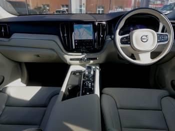 Used Volvo XC60 Inscription 455 HP (334 kW) 2022 Blue SUV