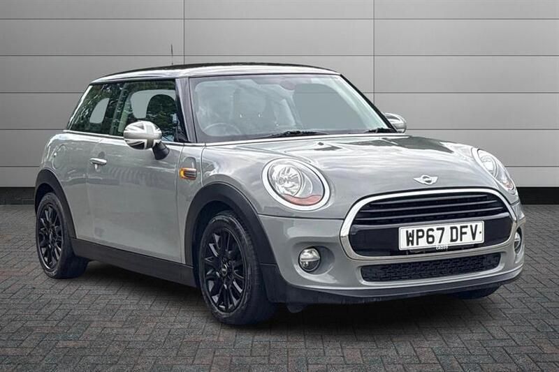 Moonwalk grey Used 2017 Mini Cooper Hatchback | £7,690 (Good price) - Image 1/4