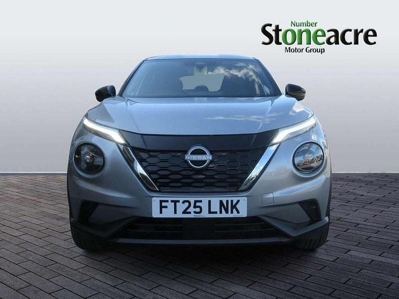 New Nissan Juke N-Connecta 143 HP (105 kW) 2025 Silver SUV