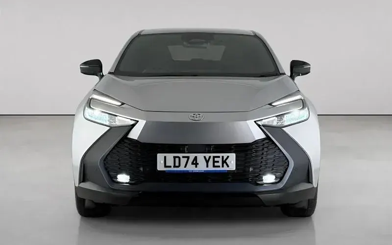 Used Toyota C-HR Design 223 HP (164 kW) 2026 SUV