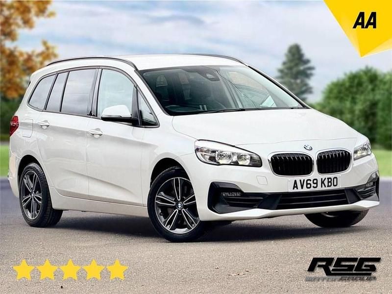 White Used 2019 BMW 218 Sport Line Estate | £10,500 (Fair price) - Image 1/4