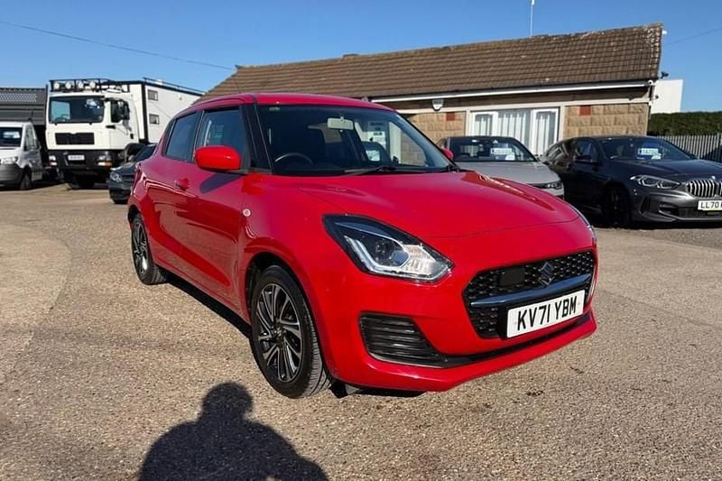 Used Suzuki Swift SZ-L 83 HP (61 kW) 2021 Red Hatchback