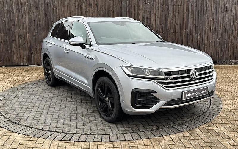 Used 2023 VW Touareg R-line SUV | £29,499 - Image 1/3