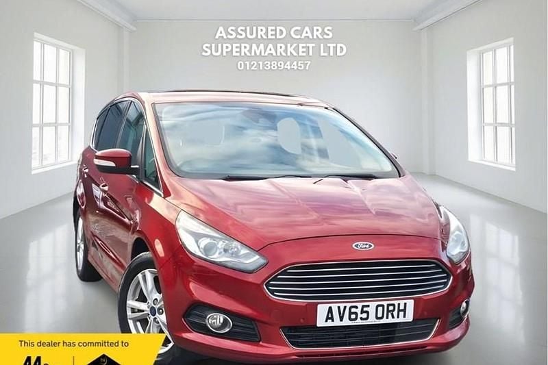 Red Used 2015 Ford S-MAX Titanium MPV | £7,985 (Fair price) - Image 1/1