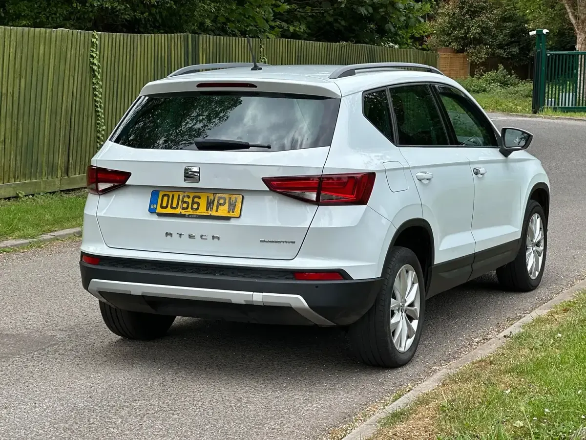 Used Seat Ateca Ecomotive 115 HP (84 kW) 2016 White SUV
