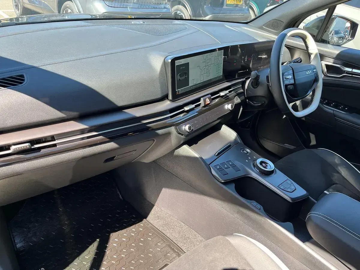 Usado Kia Sportage GT-Line 235 HP (172 kW) 2026 Preto SUV