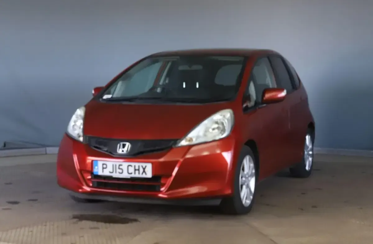 Used Honda Jazz ES 2015 Red Hatchback