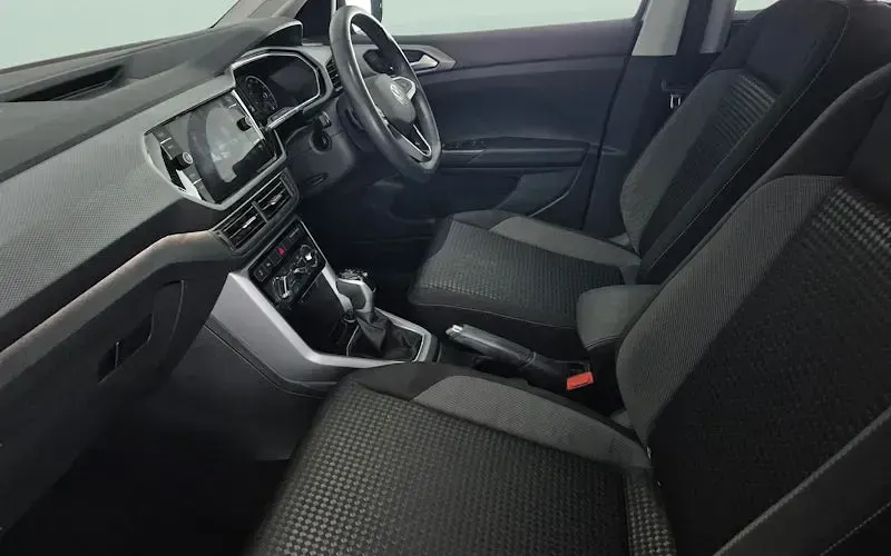 Usado VW T-Cross Active 110 HP (80 kW) 2021 Preto SUV