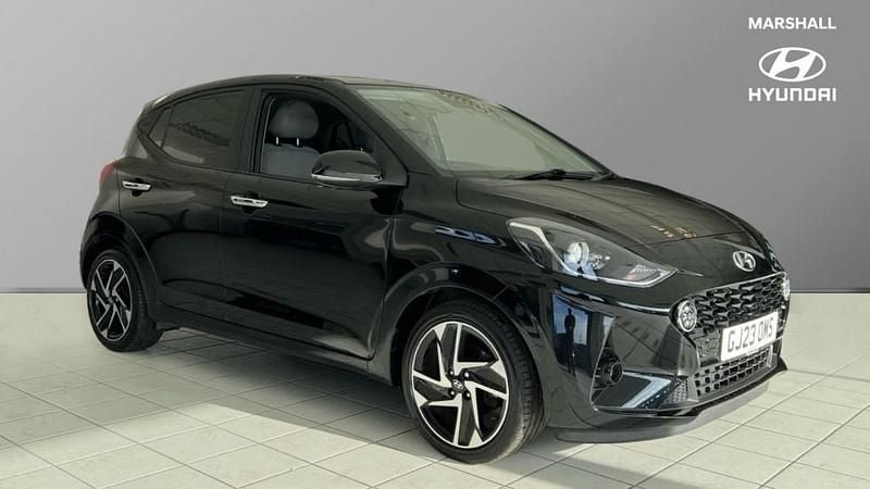 Used Hyundai i10 Premium 84 HP (61 kW) 2023 Black Hatchback