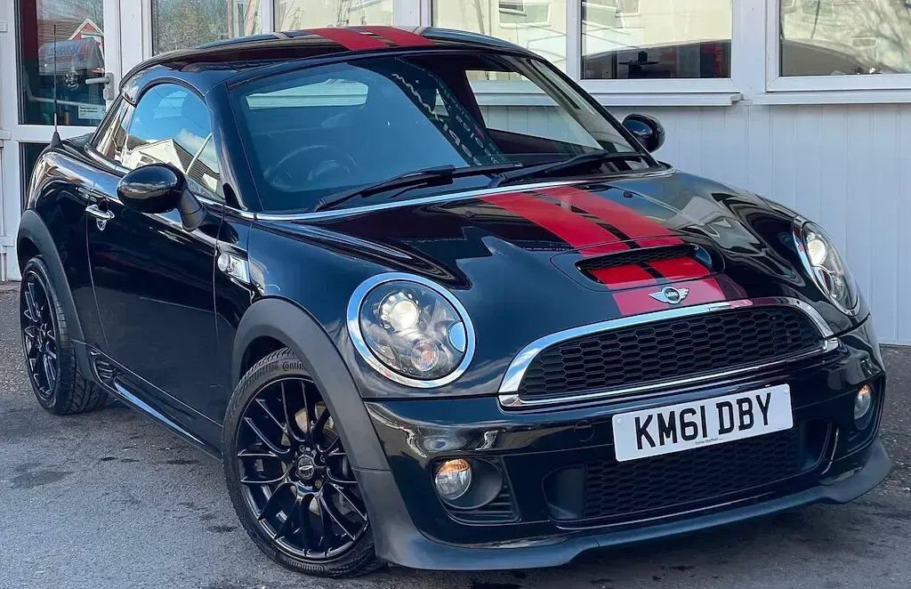 Used Mini Cooper S Coupé 184 HP (135 kW) 2011 Black Coupe