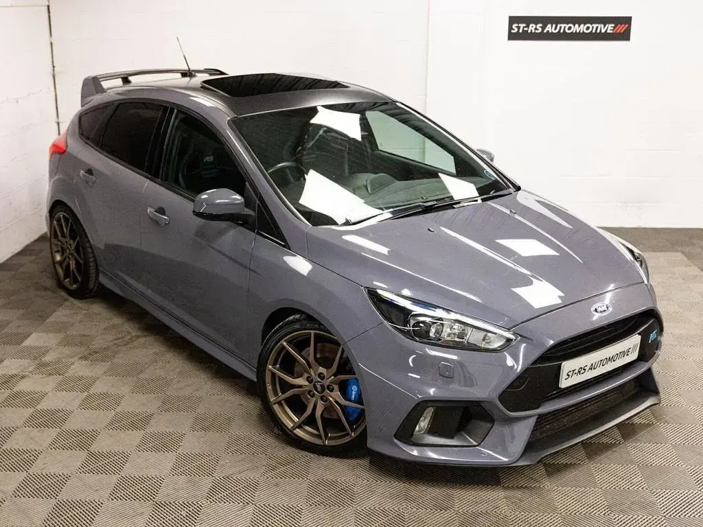 Used Ford Focus RS 350 HP (257 kW) 2016 Grey Hatchback
