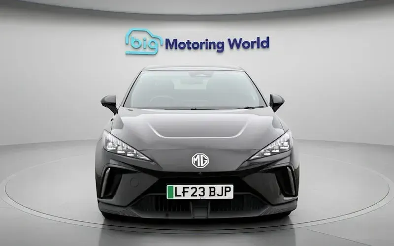 Usado MG MG4 EV Trophy 150 kW (204 HP) 2025 Citadino