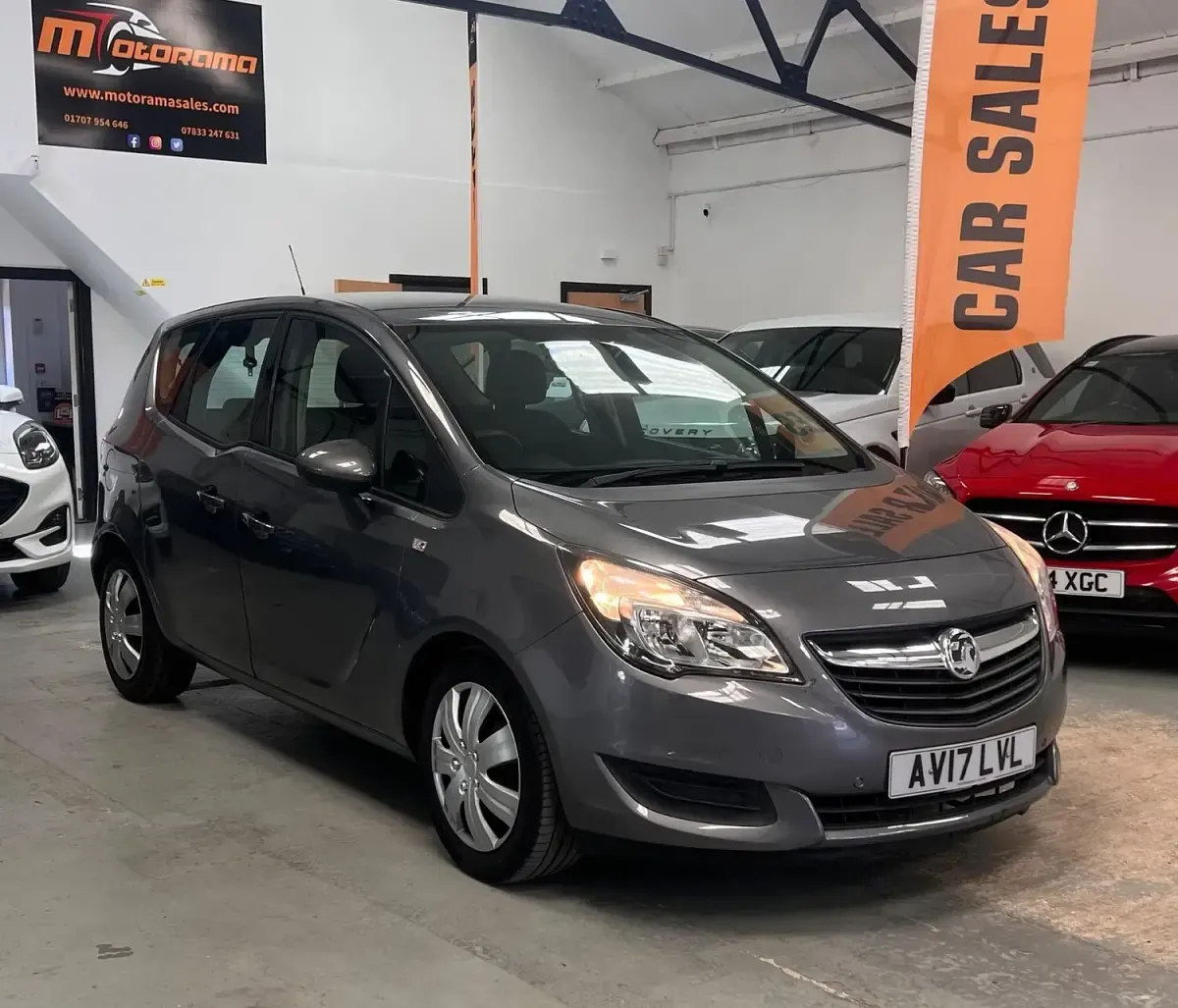 Used Vauxhall Meriva Club 118 HP (86 kW) 2017 Grey MPV