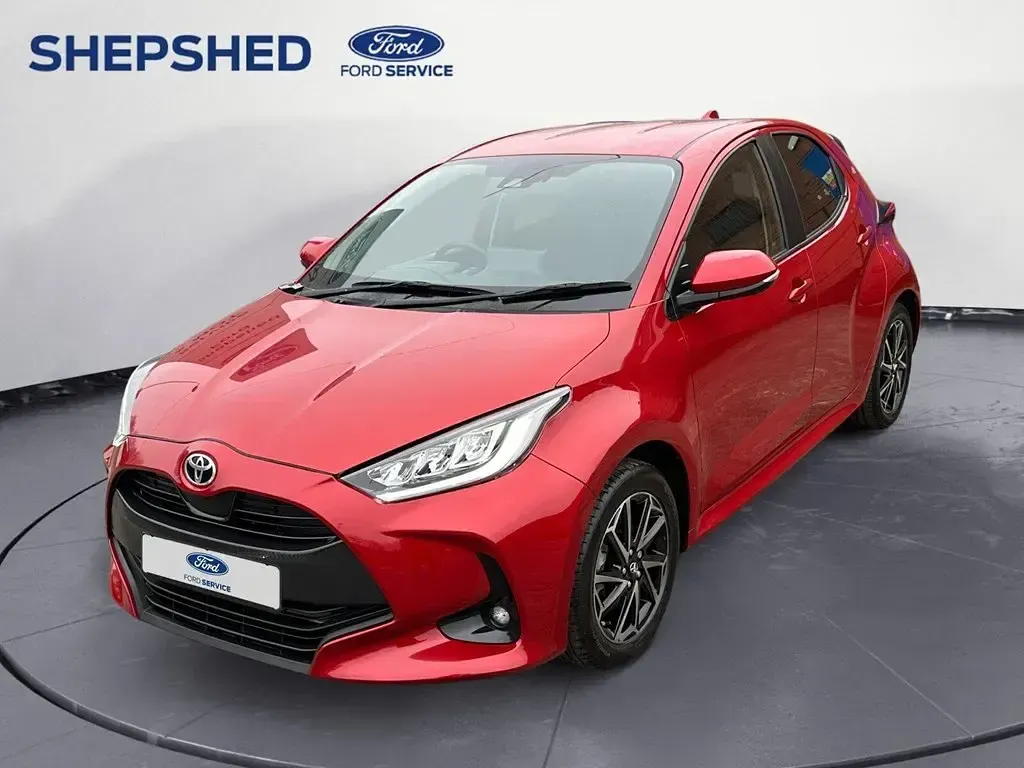 Used Toyota Yaris Design 2023 Red Hatchback
