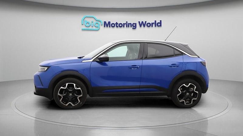 Second-hand Vauxhall Mokka Ultimate 130 CP (95 kW) 2024 Albastru SUV