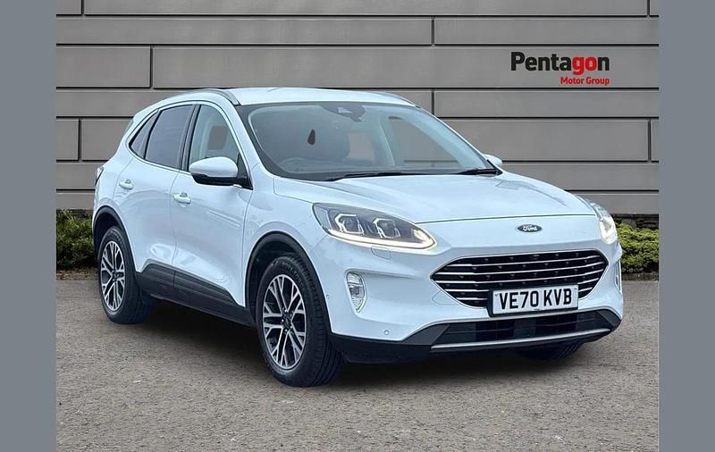 Used Ford Kuga Titanium 147 HP (108 kW) 2020 White SUV