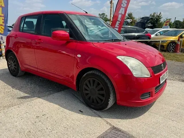 Used Suzuki Swift GL 92 HP (67 kW) 2006 Red Hatchback
