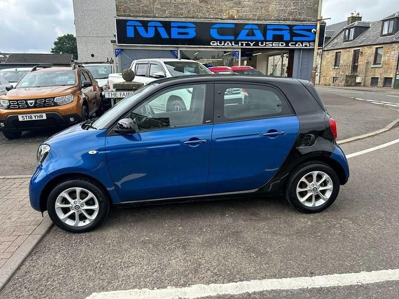 Blue Used 2016 Smart ForFour Passion Hatchback | £4,495 (Fair price) - Image 1/4