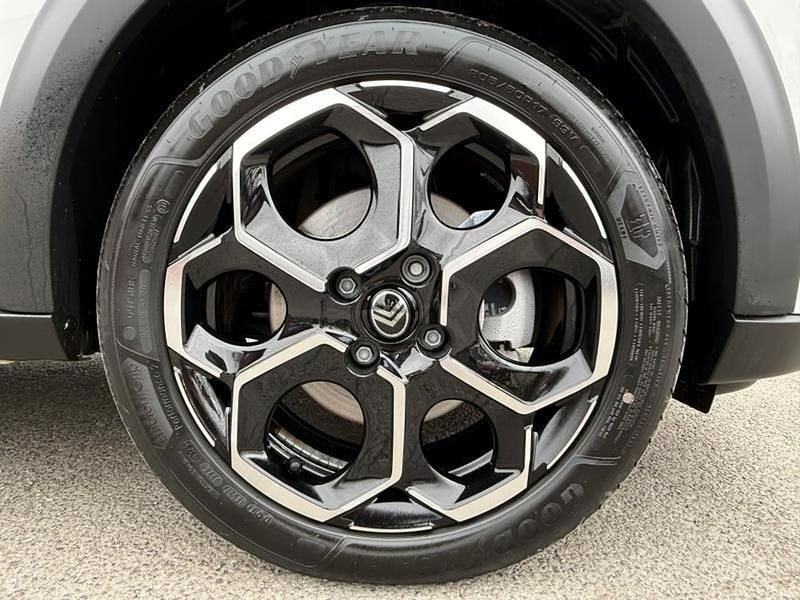 New Citroën C3 99 HP (72 kW) 2025 White SUV